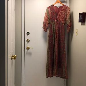 Beautiful maxi dress XS - never worn